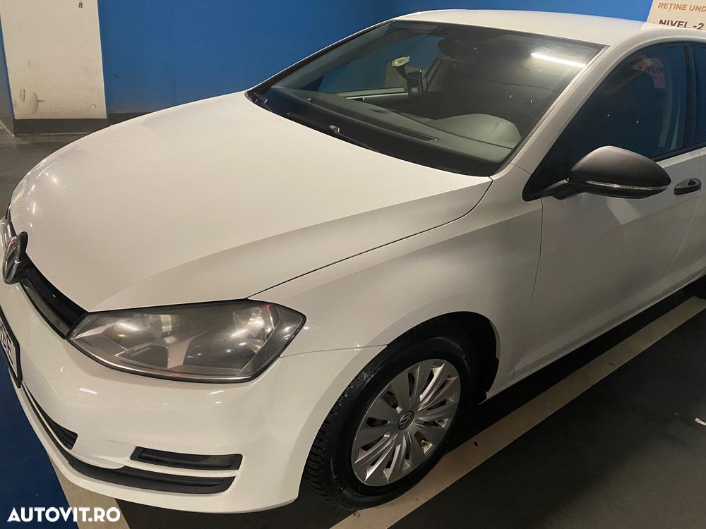 Volkswagen Golf 1.6 TDI BMT Comfortline - 22