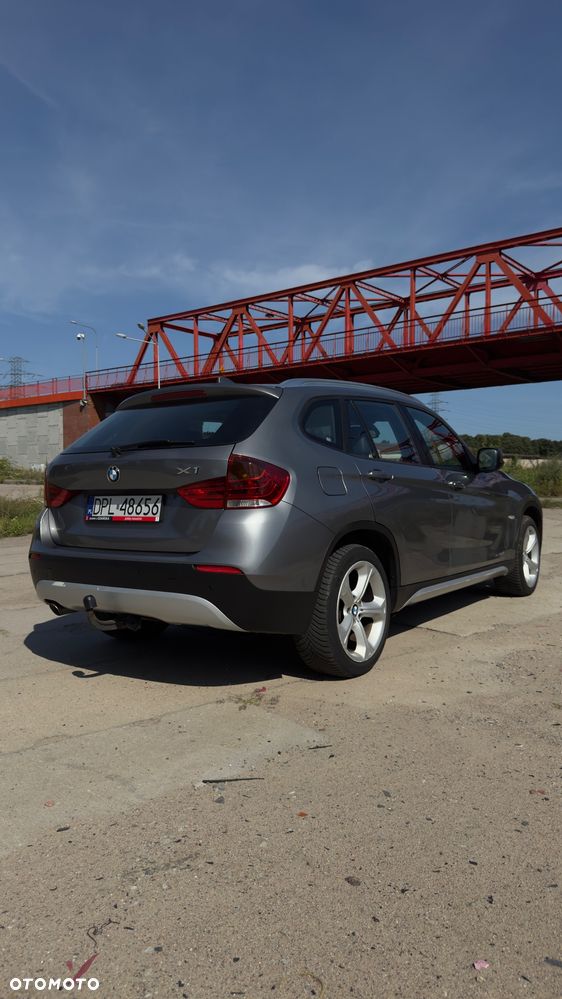 BMW X1 xDrive20d - 31