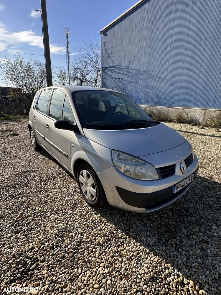 Renault Scenic II 1.5dCi Confort Dynamique - 2