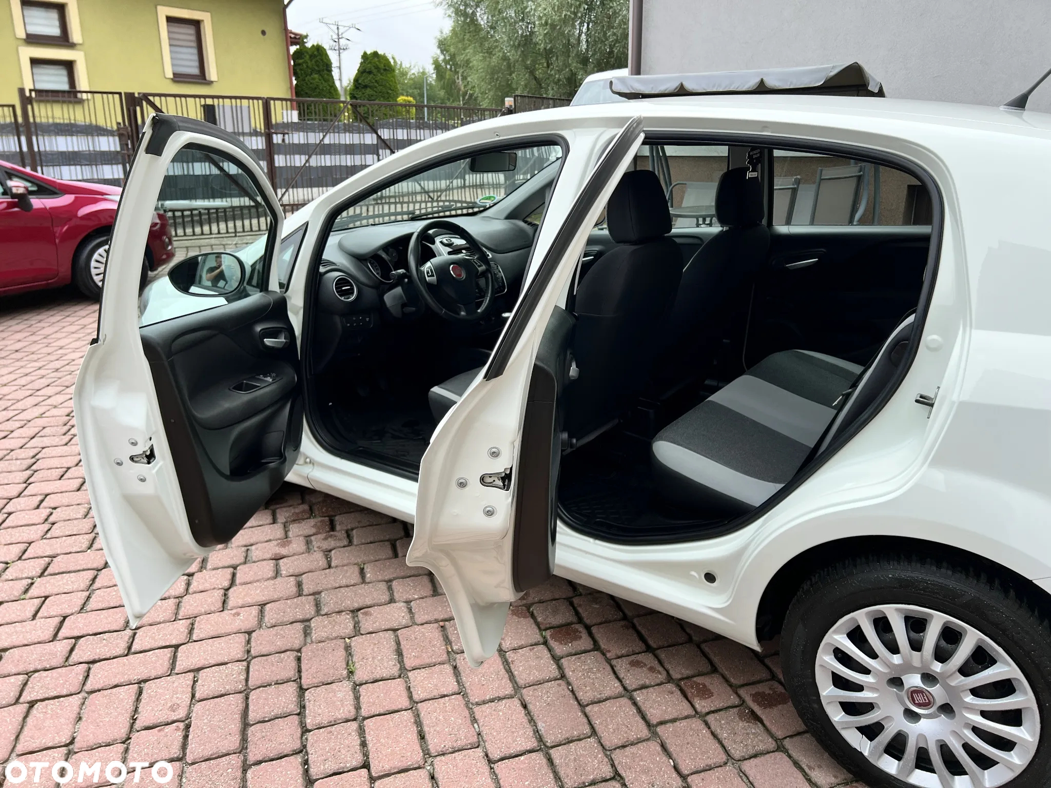 Fiat Punto Evo 1.2 8V Estiva - 33