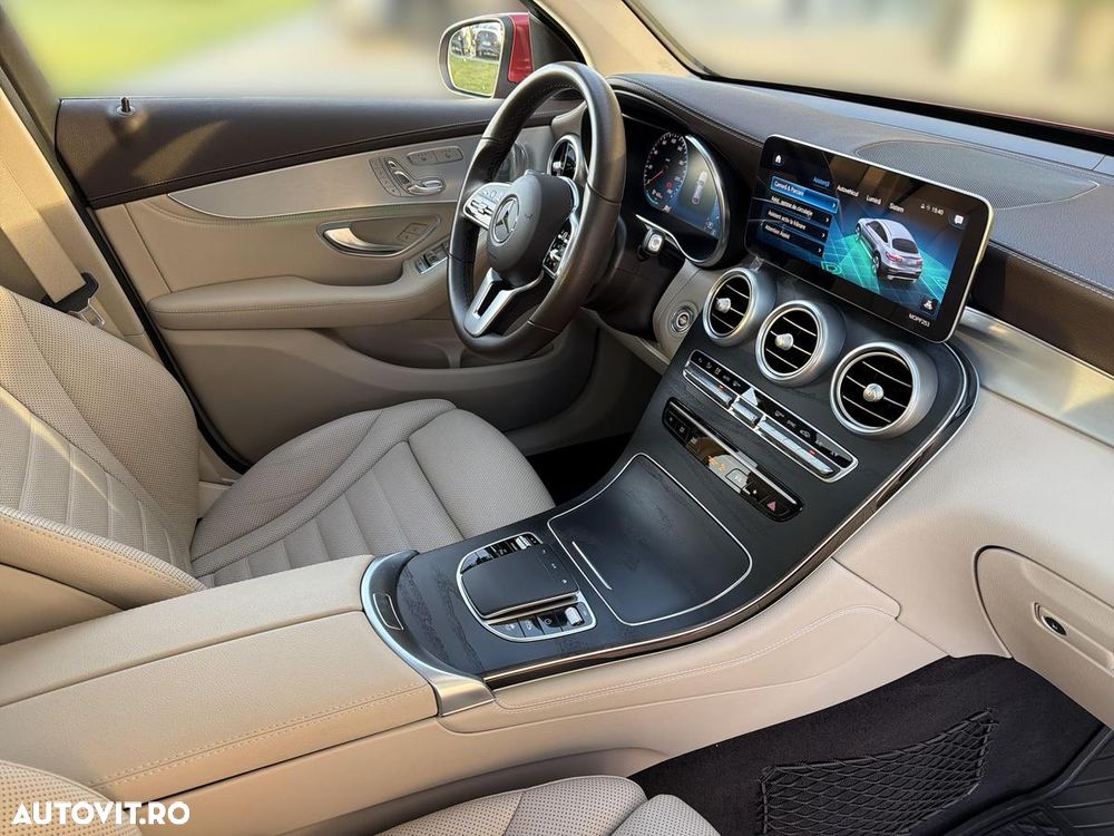 Mercedes-Benz GLC 200 4MATIC MHEV - 12