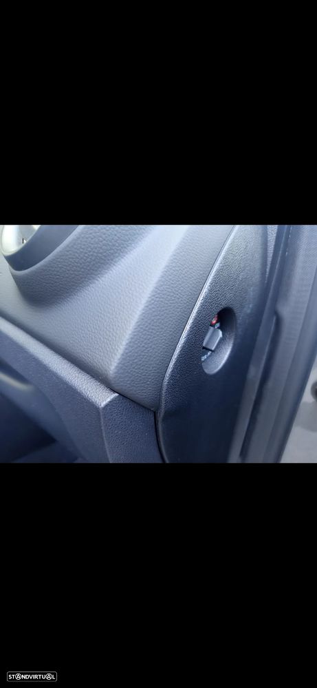 Renault Captur 1.5 dCi Exclusive - 32