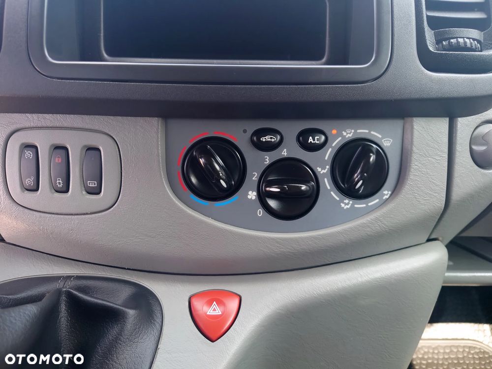 Opel Vivaro L1H1 Tour Elegance - 10