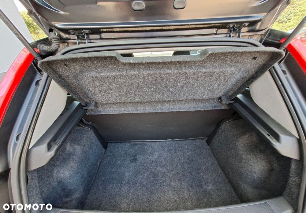 Fiat Grande Punto - 15