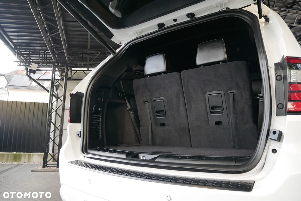 Dodge Durango 5.7 R/T - 32