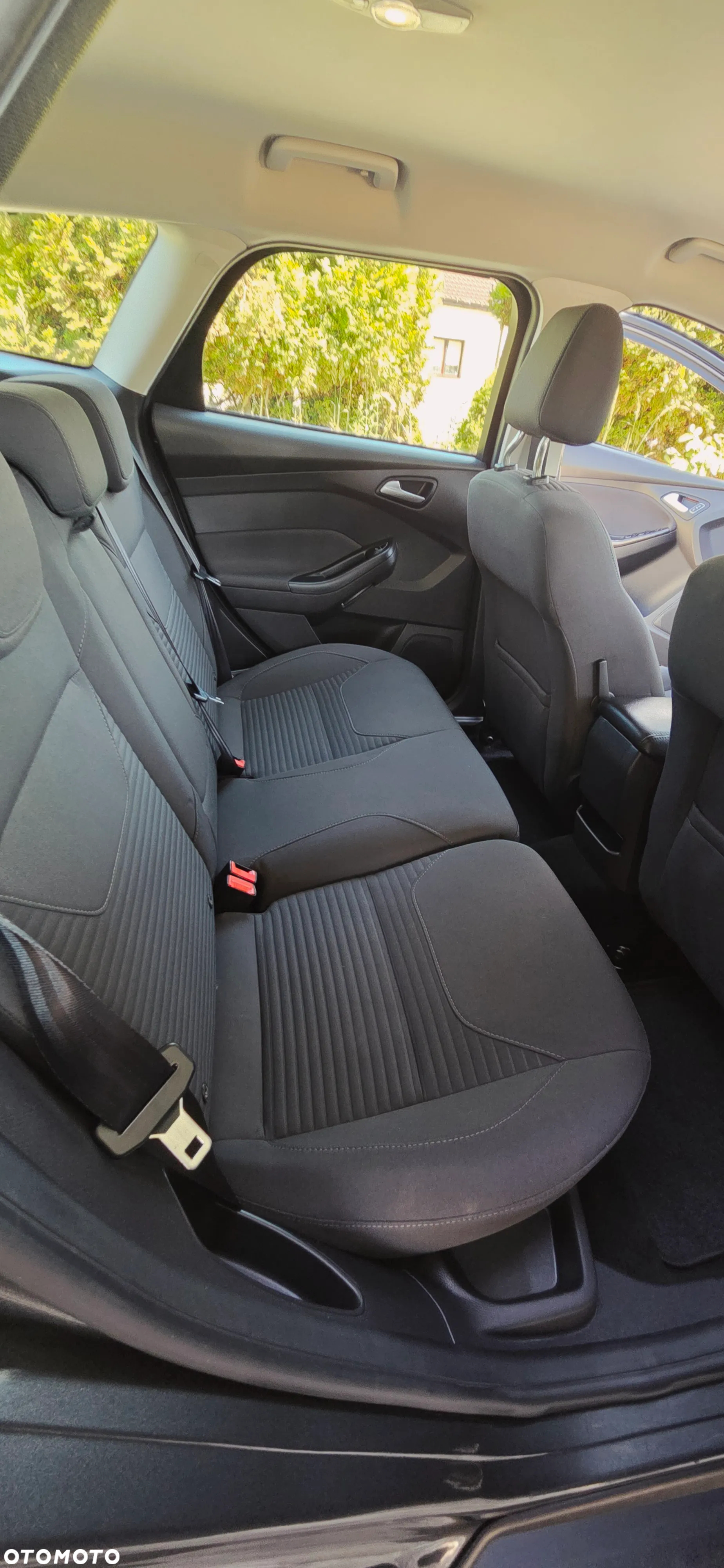Ford Focus Turnier 1.6 EcoBoost Start-Stopp-System Titanium - 30
