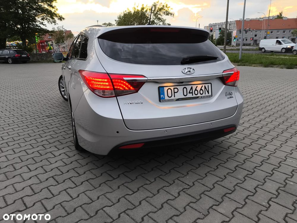 Hyundai i40 1.7 CRDi Comfort + - 19
