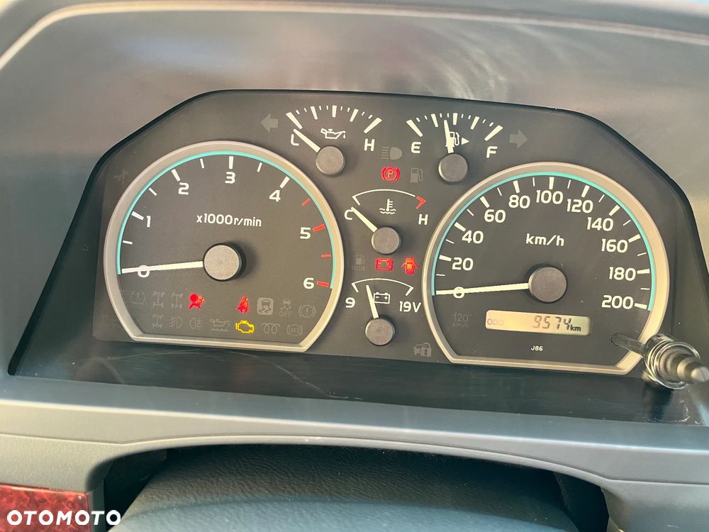 Toyota Land Cruiser - 9