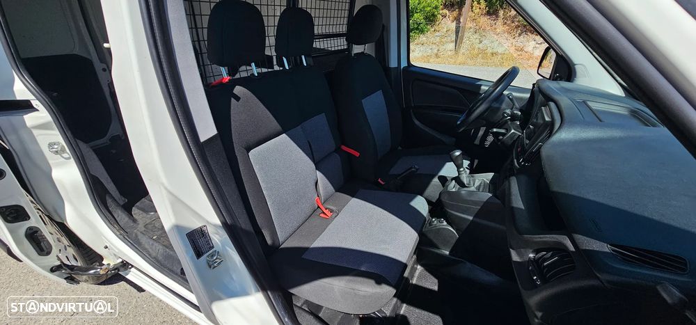 Fiat Doblo Cargo Diesel 1.3 MJ Easy 3L 4P (95cv) - 14