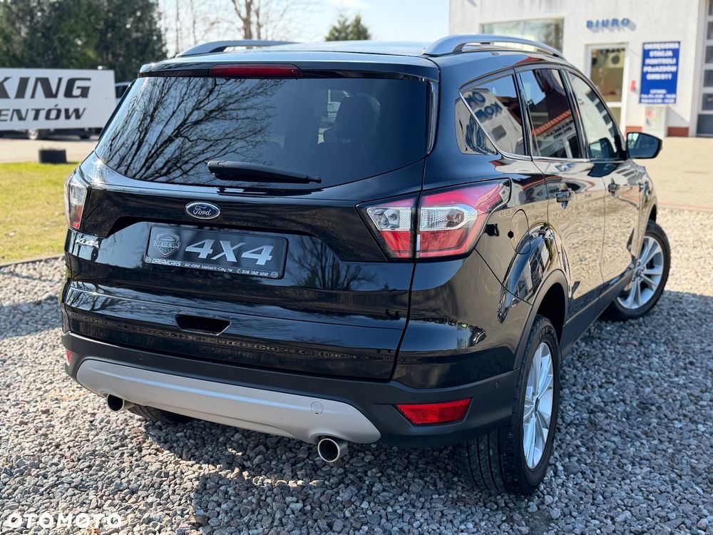 Ford Kuga - 12