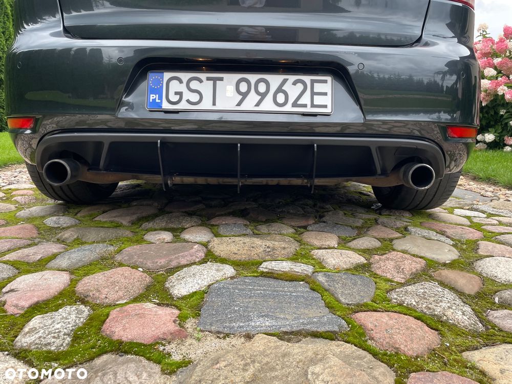 Volkswagen Golf - 18