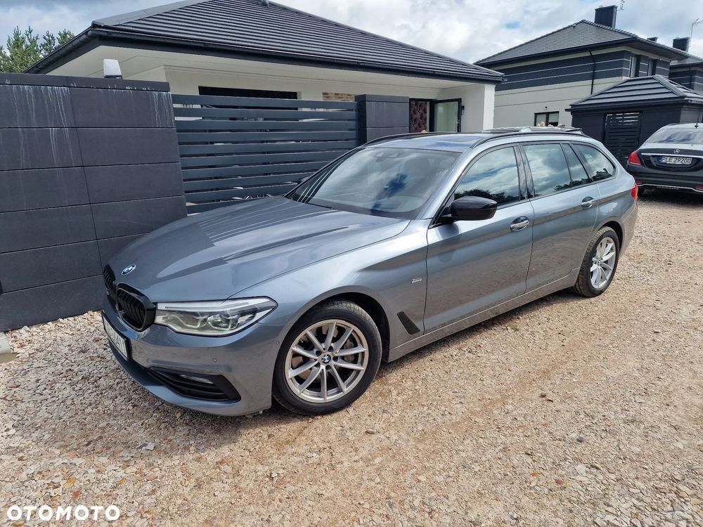 BMW Seria 5 525d Sport Line - 26