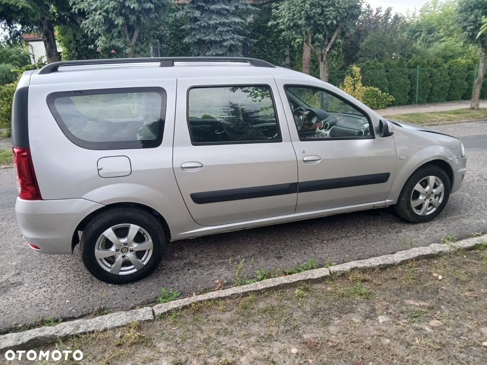 Dacia Logan - 8