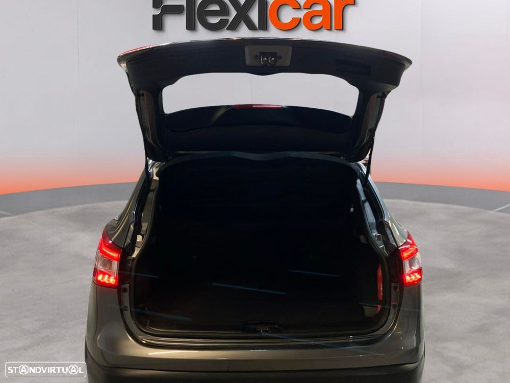 Nissan Qashqai 1.6 dCi Tekna Premium - 18