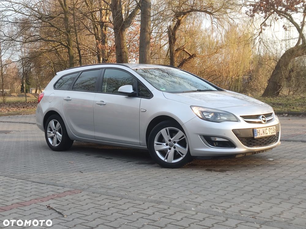 Opel Astra 2.0 CDTI ecoFLEX Start/Stop Exklusiv - 4