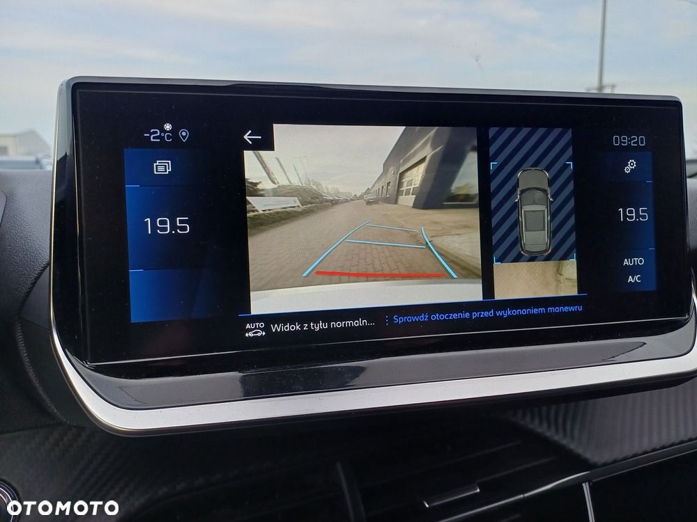 Peugeot 2008 1.2 PureTech Allure Pack S&S EAT8 - 16