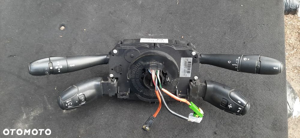 Peugeot 407  Przełącznik zespolony pająk pod kierownicę Taśma zwijak poduszki 96473051xt 203.681 281859 96611303xt 204.134 - 9