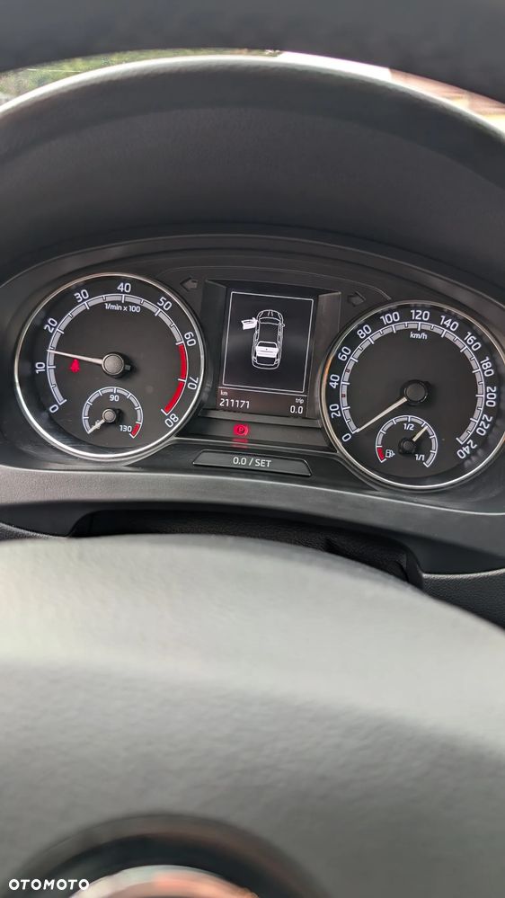 Skoda RAPID 1.0 TSI Style - 18