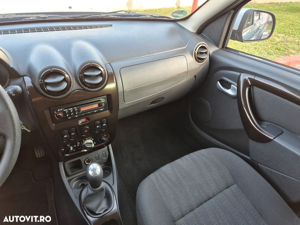 Dacia Duster 1.6 16V 4x2 Prestige - 20