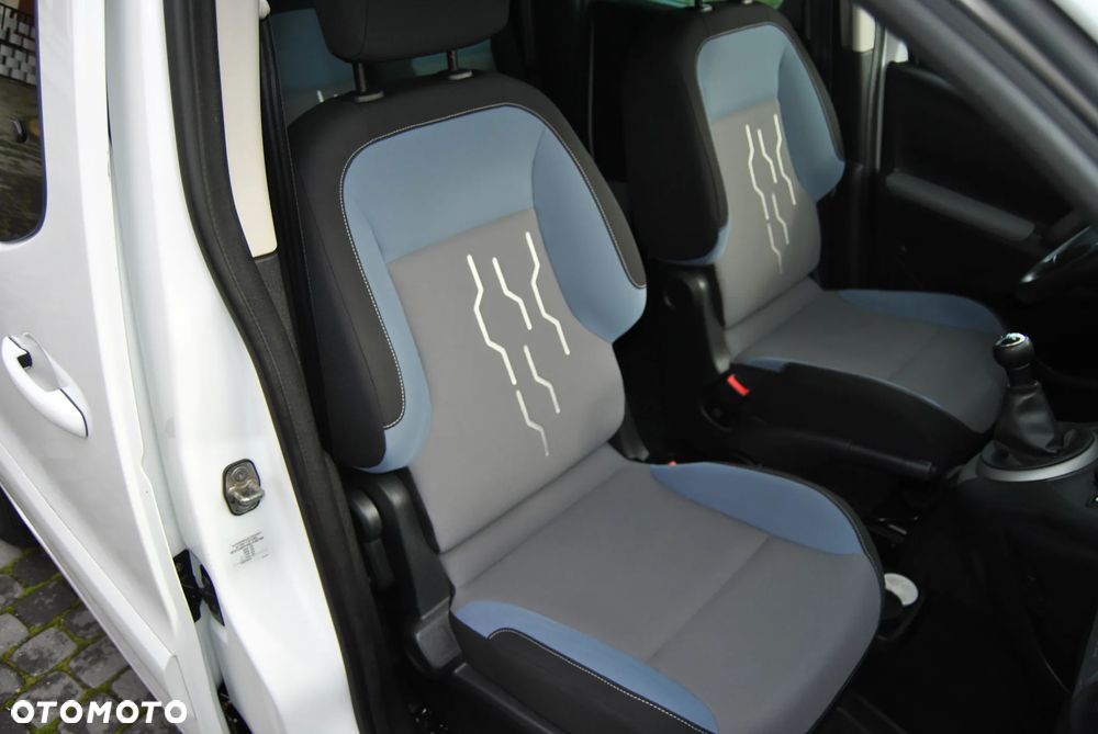Peugeot Partner 1.6 BlueHDi Active - 21