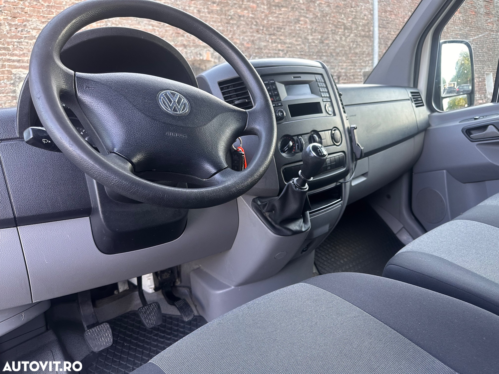 Volkswagen Crafter - 9