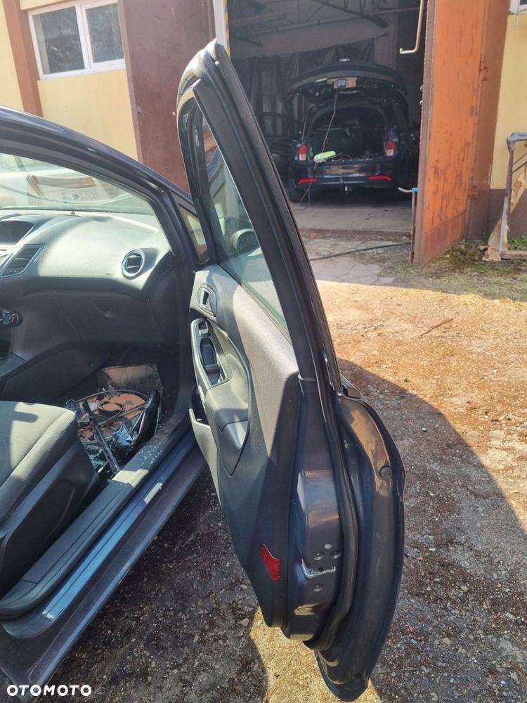 FORD FIESTA MK7 12-17 LIFT 2013 r. FC 3D DRZWI PRAWY PRZÓD PRAWE PP - 8