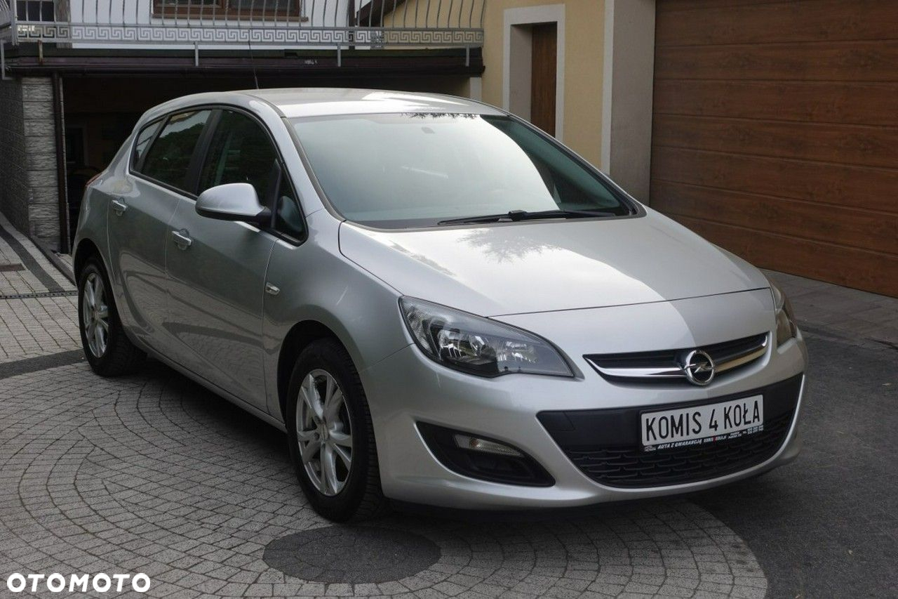 Opel Astra - 8