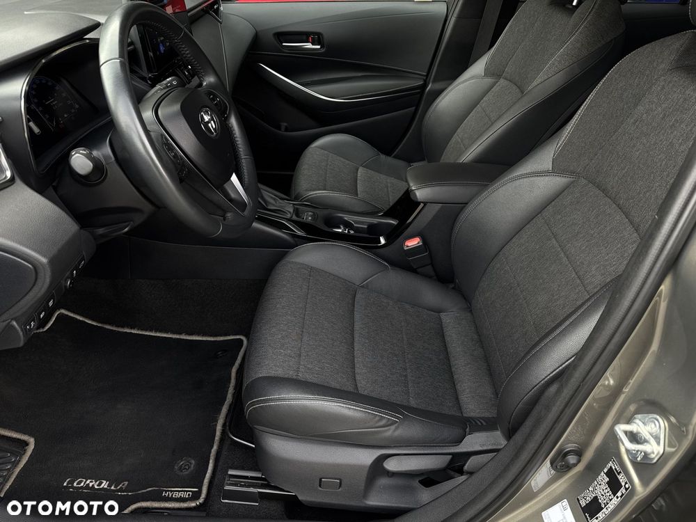 Toyota Corolla 1.8 Hybrid Style - 13