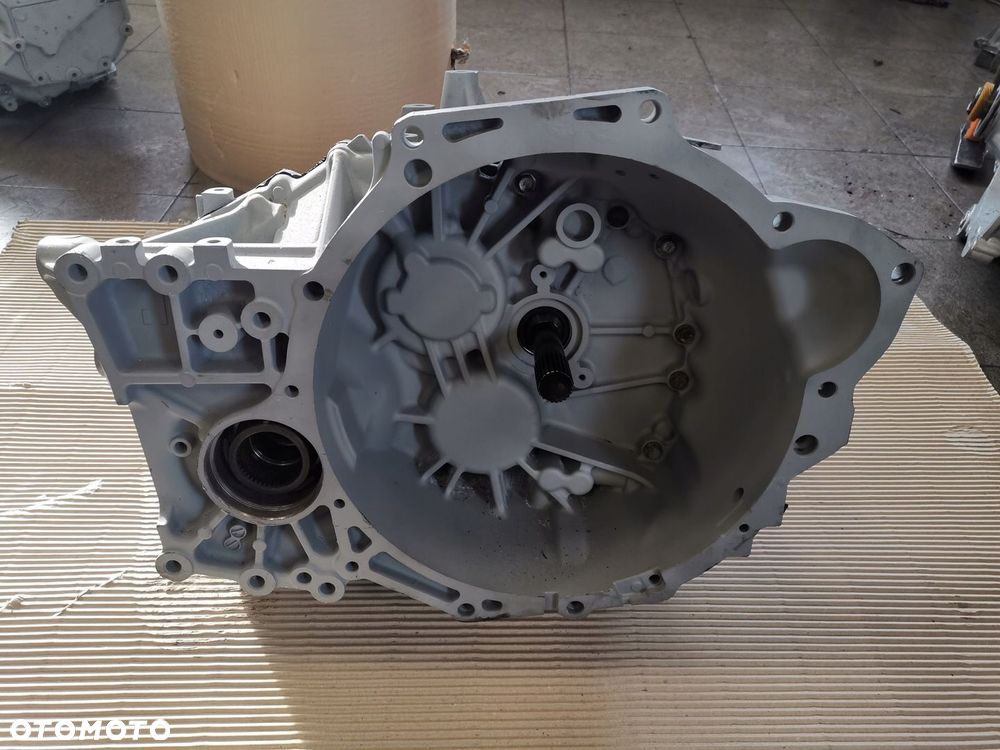 Skrzynia biegów Citroen C-Crosser 2.2 4x4 HIT - 3