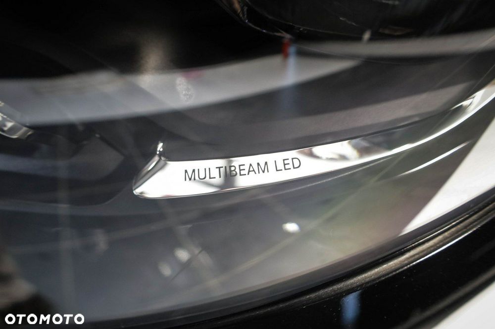 Mercedes-Benz Klasa E - 7