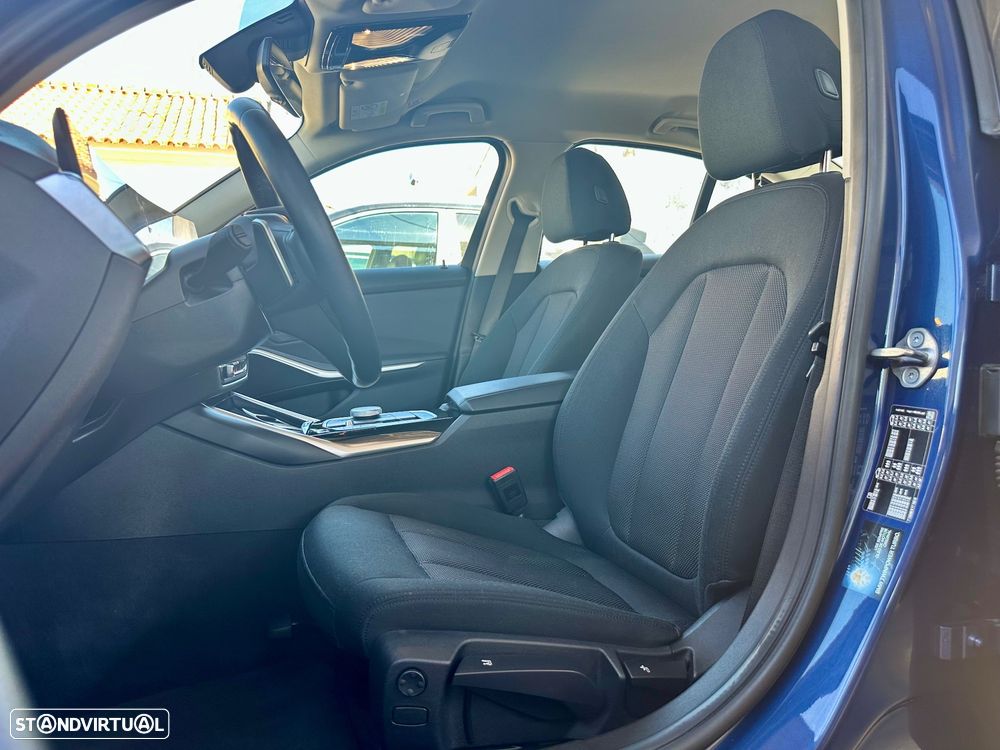 BMW 320 d Auto - 26