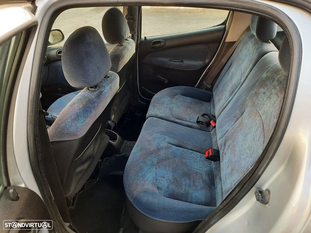 Peugeot 206 1.1 Color Line - 7