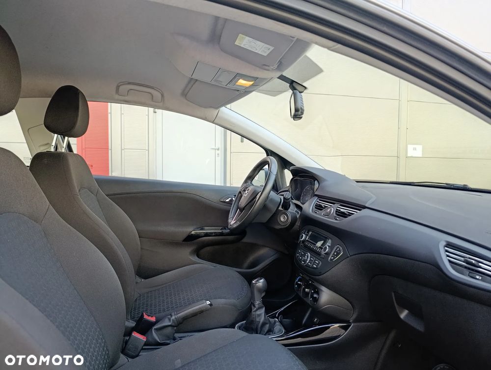 Opel Corsa 1.2 16V Essentia - 20