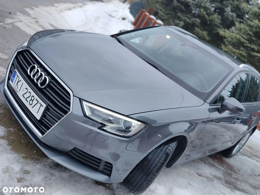 Audi A3 Sportback - 12