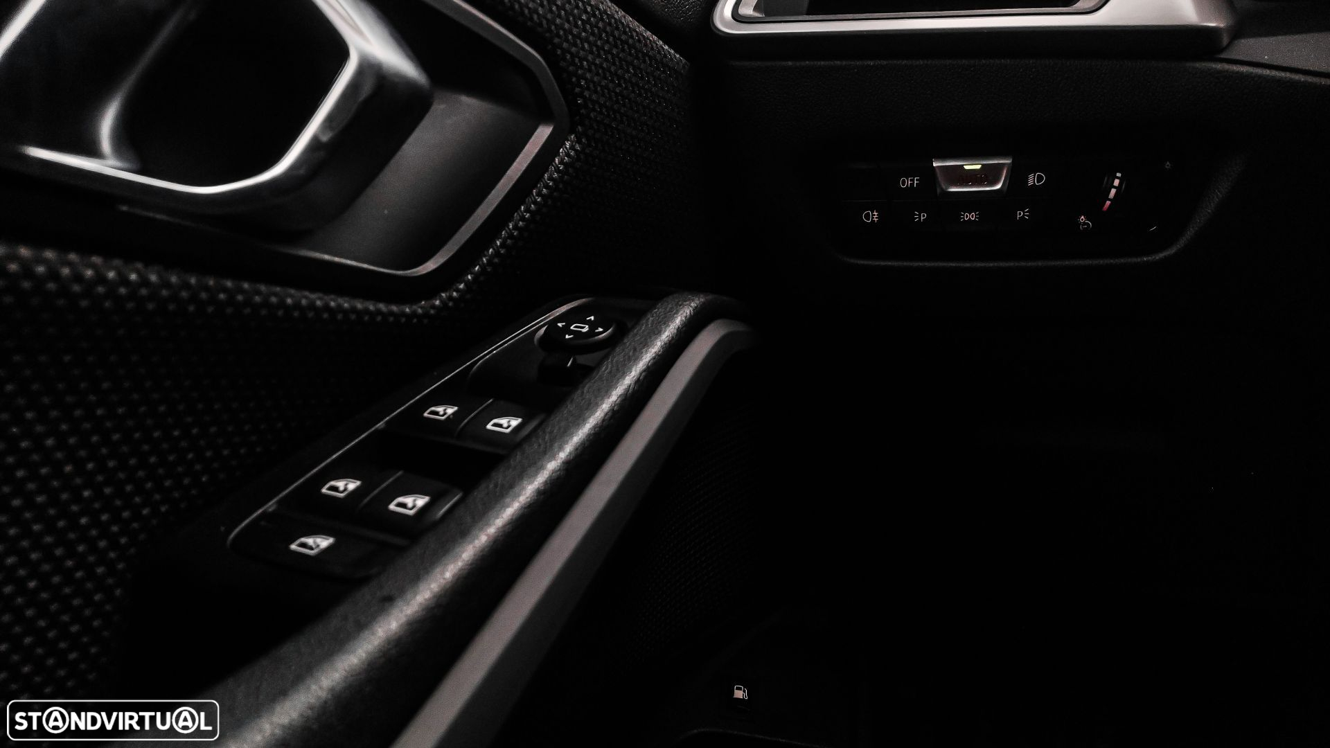 BMW 330 e Auto - 17