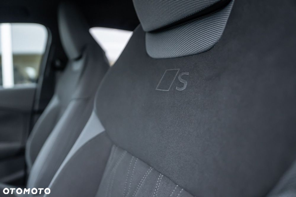 Audi Q3 Sportback - 11