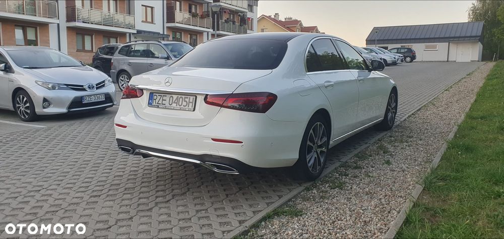 Mercedes-Benz Klasa E 220 d Business Edition 9G-TRONIC - 9