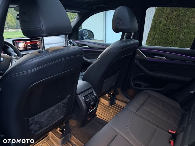 BMW X3 - 11