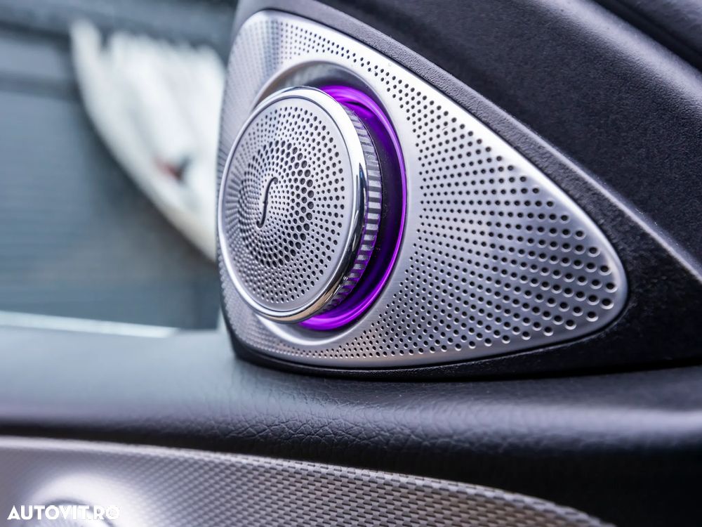 Mercedes-Benz E 220 d 4Matic 9G-TRONIC Avantgarde - 25