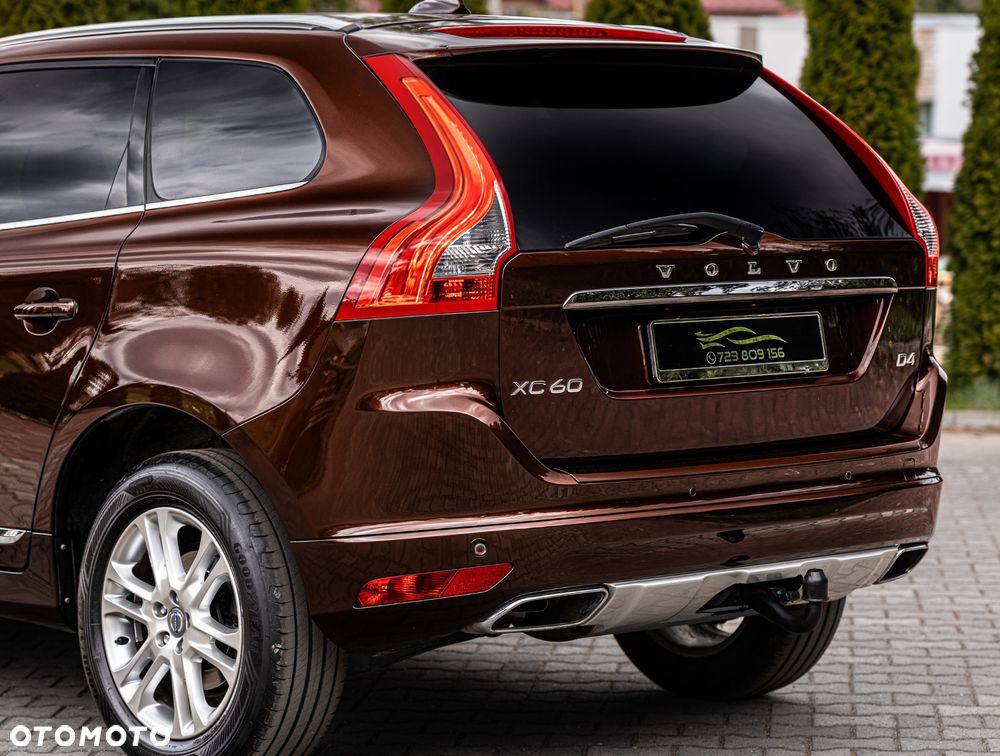 Volvo XC 60 D4 Momentum - 18