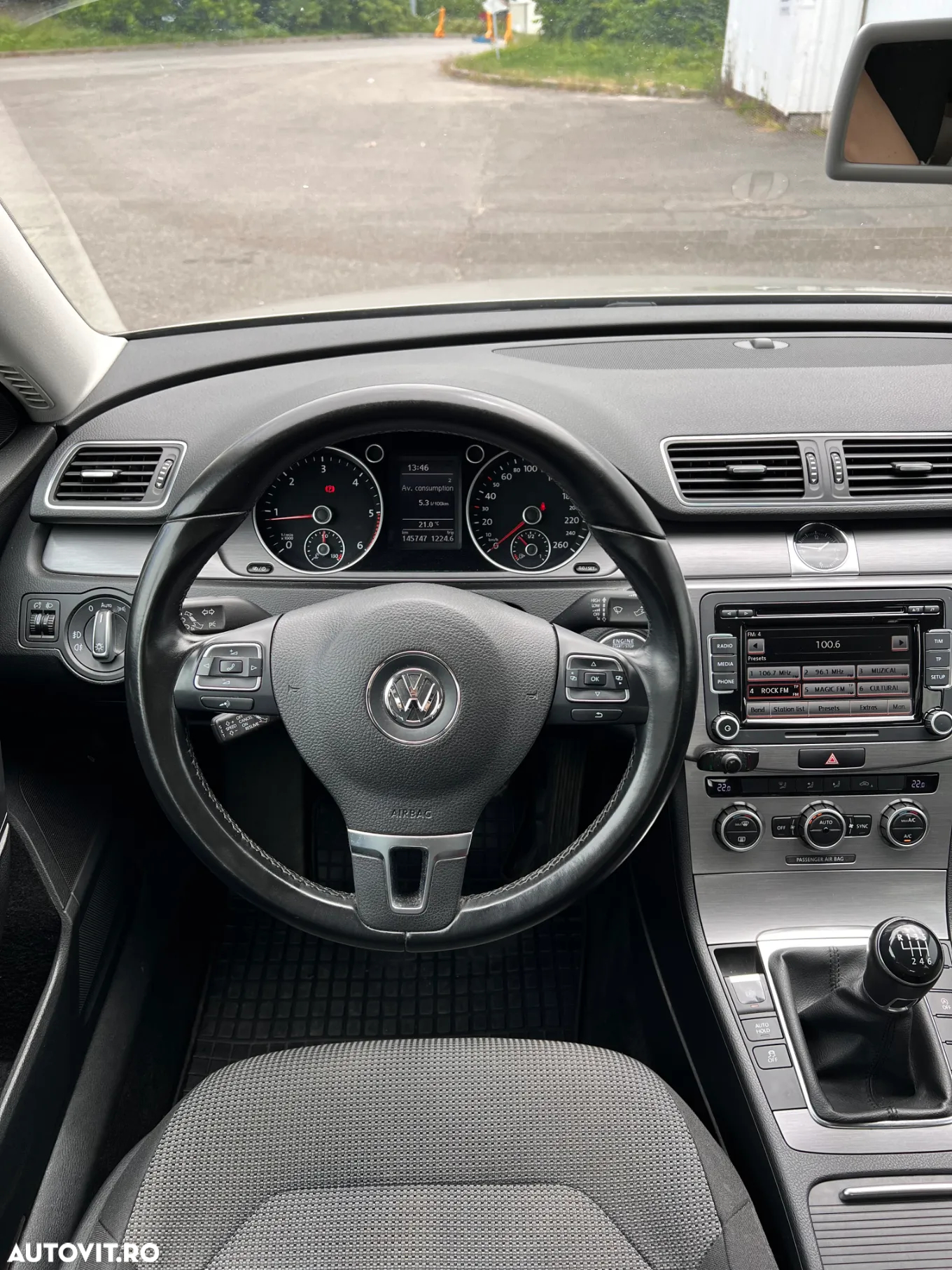 Volkswagen Passat 2.0 TDI BlueMotion Tehnology Comfortline - 4