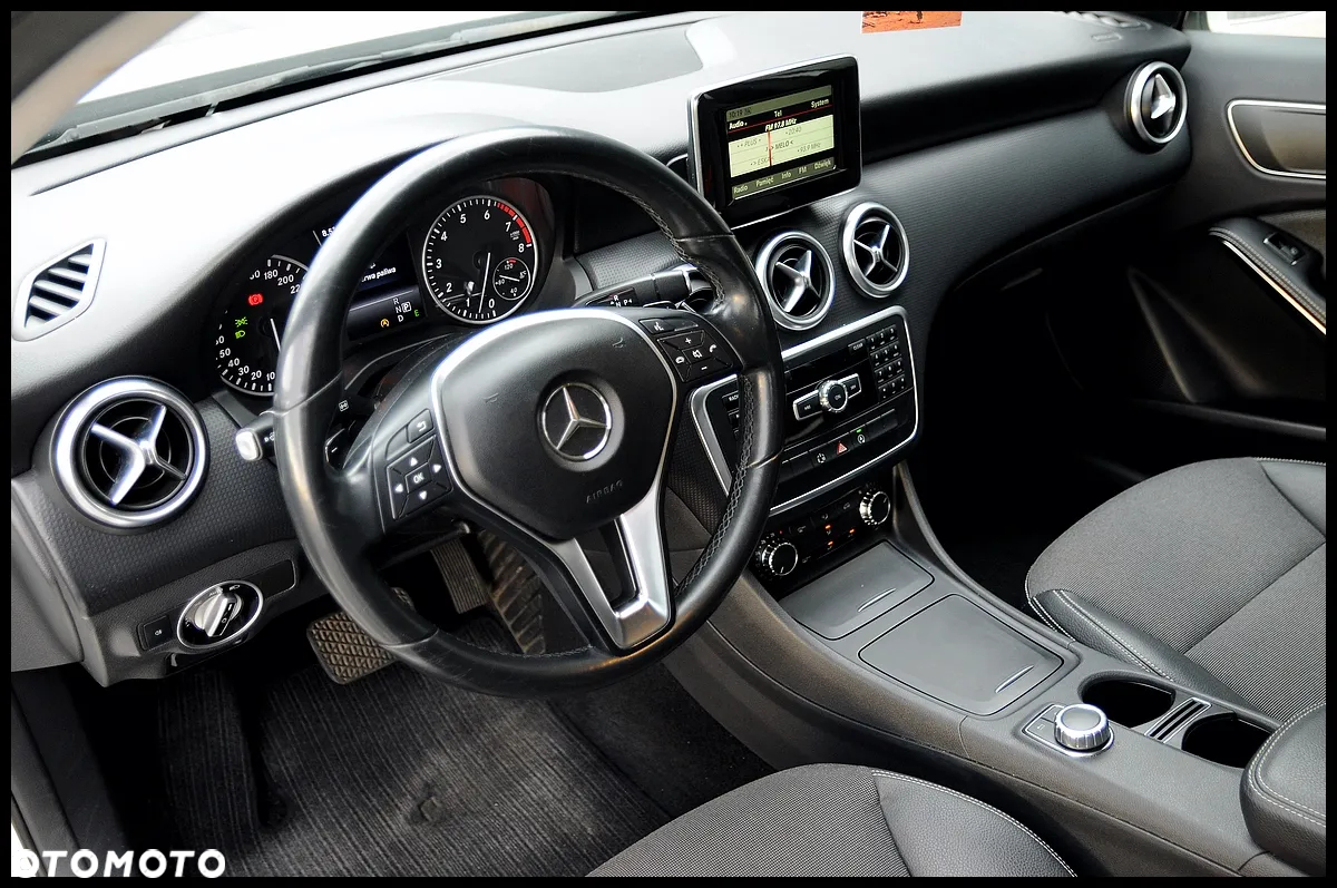 Mercedes-Benz Klasa A 180 7G-DCT - 5