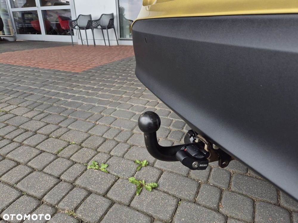 Toyota Yaris Cross Hybrid 1.5 Comfort 4x4 - 25