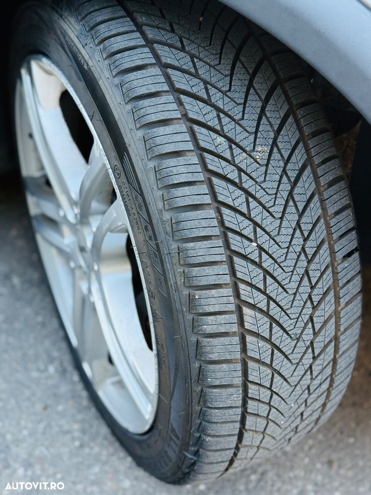 Volvo C30 1.6D Summum - 10