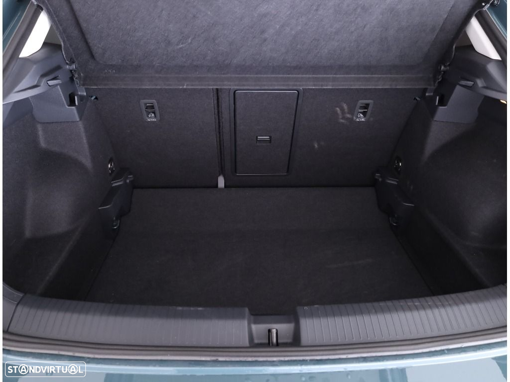 VW T-Roc 1.0 TSI Urban - 25