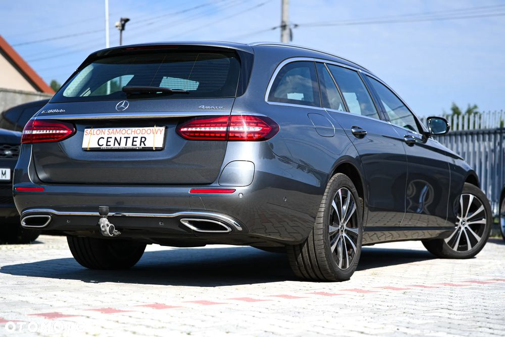 Mercedes-Benz Klasa E 300 de 4Matic 9G-TRONIC Avantgarde - 37