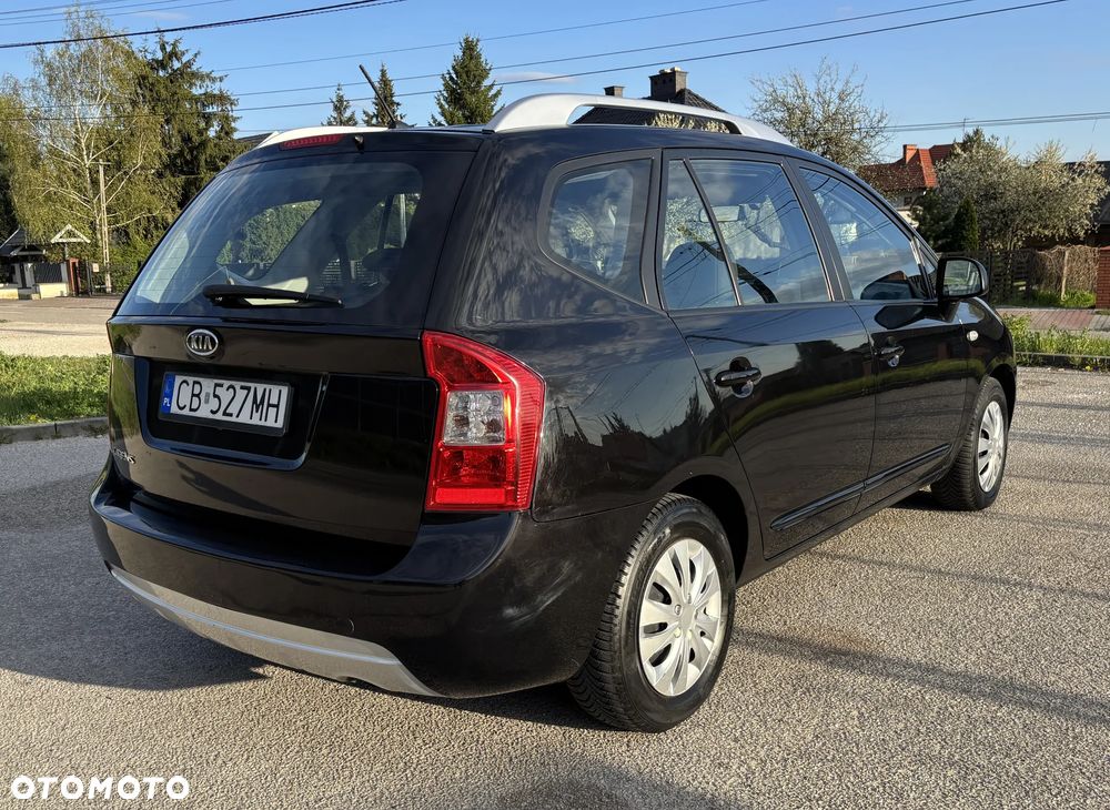 Kia Carens 1.6 Tour - 6