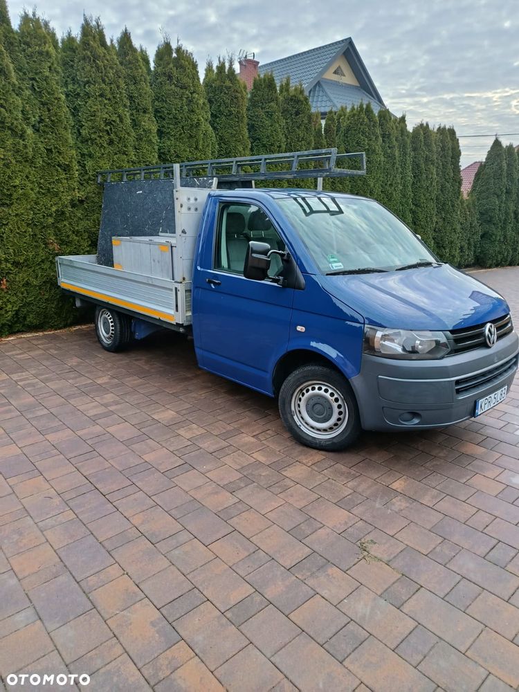 Volkswagen Transporter - 1