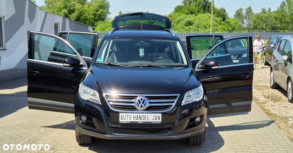 Volkswagen Tiguan - 16