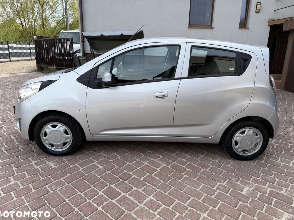 Chevrolet Spark 1.0 LT - 31